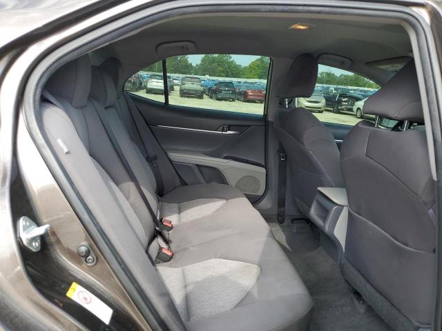 Photo 9 VIN: JTNB11HK3J3045947 - TOYOTA CAMRY L 