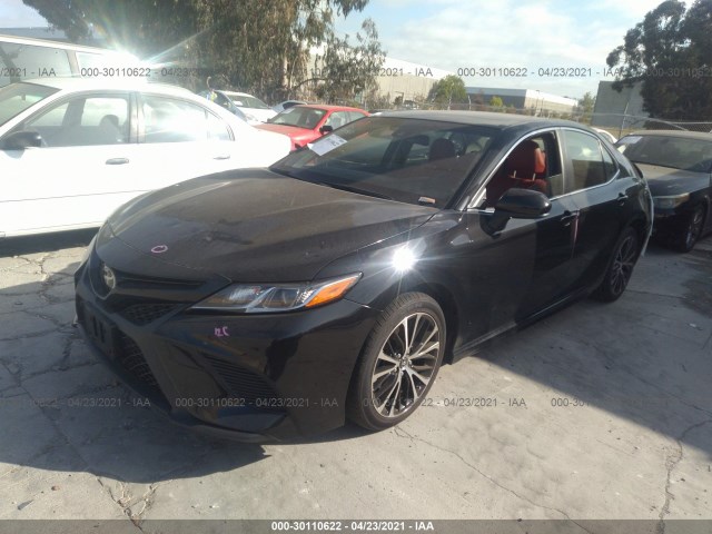 Photo 1 VIN: JTNB11HK3J3057158 - TOYOTA CAMRY 