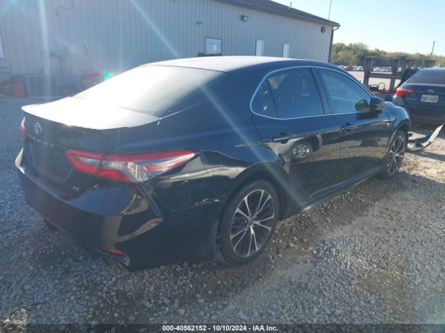 Photo 3 VIN: JTNB11HK3J3070444 - TOYOTA CAMRY 