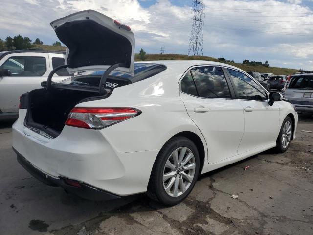 Photo 2 VIN: JTNB11HK4J3005697 - TOYOTA CAMRY L 