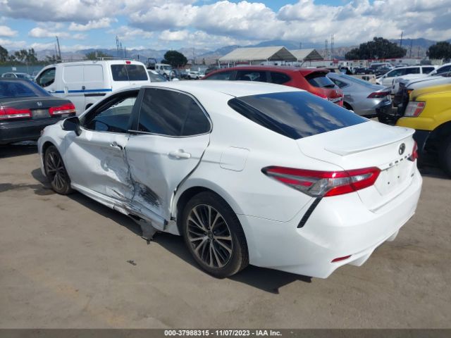 Photo 2 VIN: JTNB11HK4J3006493 - TOYOTA CAMRY 