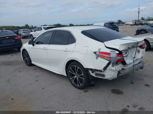 Photo 2 VIN: JTNB11HK4J3023150 - TOYOTA CAMRY 