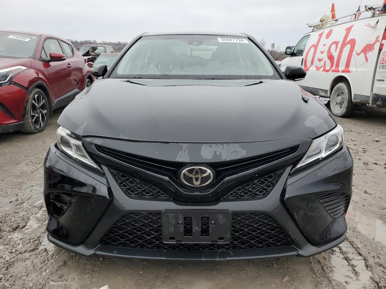 Photo 4 VIN: JTNB11HK4J3030275 - TOYOTA CAMRY 