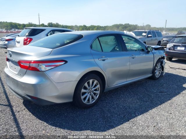 Photo 3 VIN: JTNB11HK4J3045617 - TOYOTA CAMRY 