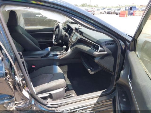 Photo 4 VIN: JTNB11HK5J3010701 - TOYOTA CAMRY 