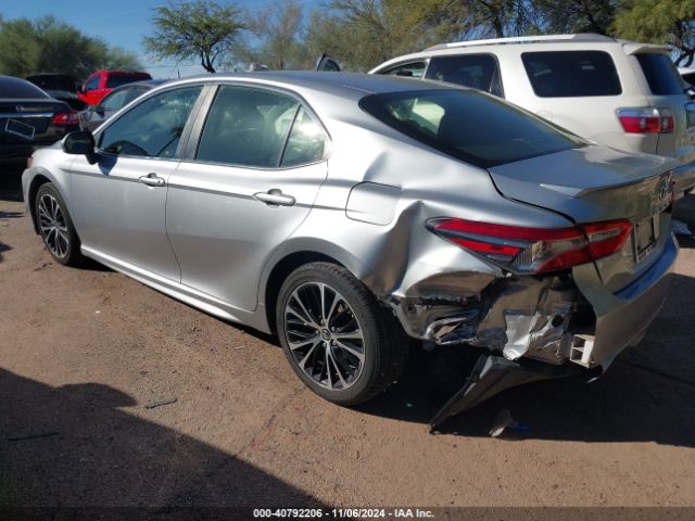 Photo 2 VIN: JTNB11HK5J3015798 - TOYOTA CAMRY 