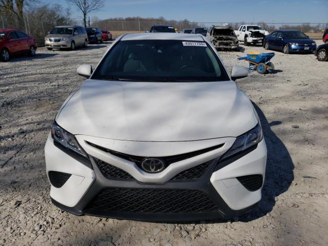 Photo 4 VIN: JTNB11HK5J3018667 - TOYOTA CAMRY L 