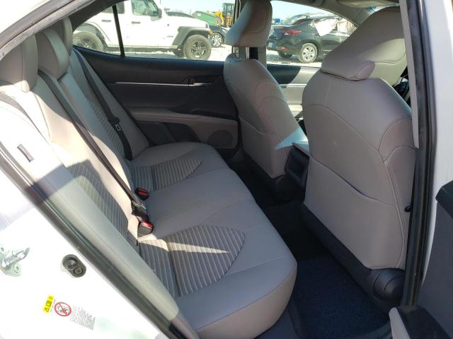 Photo 9 VIN: JTNB11HK5J3018667 - TOYOTA CAMRY L 