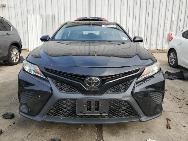 Photo 4 VIN: JTNB11HK5J3045867 - TOYOTA CAMRY L 