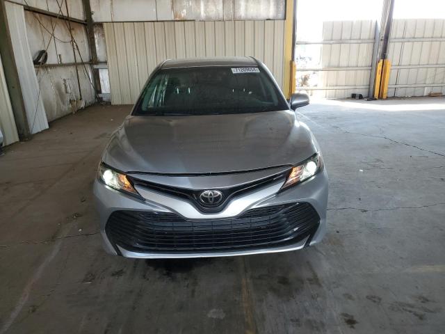 Photo 4 VIN: JTNB11HK5J3051166 - TOYOTA CAMRY L 