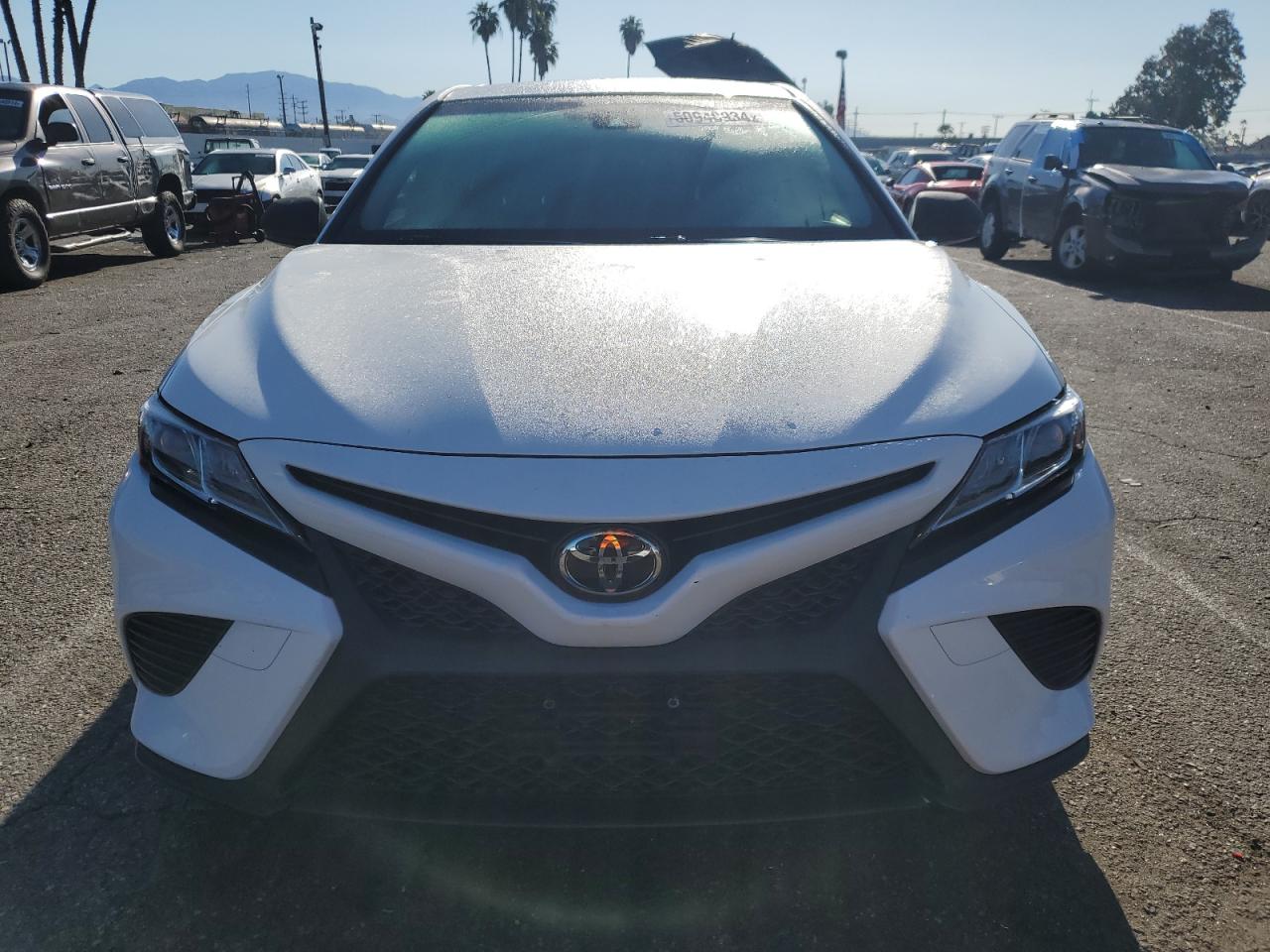 Photo 4 VIN: JTNB11HK5J3073586 - TOYOTA CAMRY 