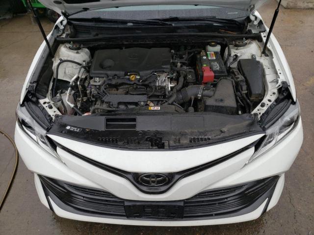 Photo 10 VIN: JTNB11HK6J3001263 - TOYOTA CAMRY L 