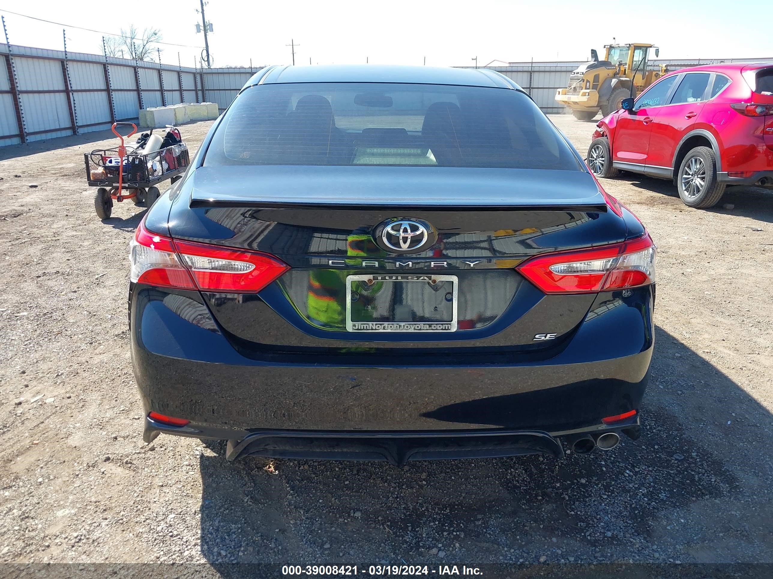 Photo 16 VIN: JTNB11HK6J3007967 - TOYOTA CAMRY 