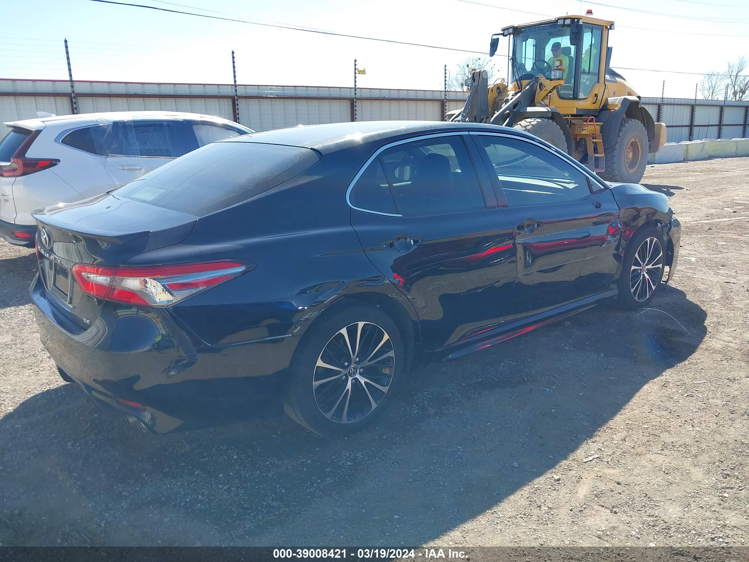 Photo 3 VIN: JTNB11HK6J3007967 - TOYOTA CAMRY 