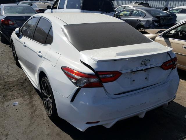 Photo 2 VIN: JTNB11HK6J3009265 - TOYOTA CAMRY L 