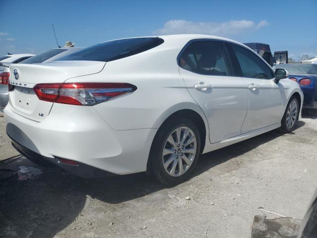 Photo 2 VIN: JTNB11HK6J3014949 - TOYOTA CAMRY L 