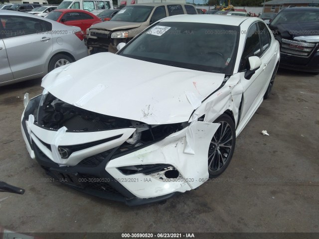 Photo 5 VIN: JTNB11HK6J3018449 - TOYOTA CAMRY 