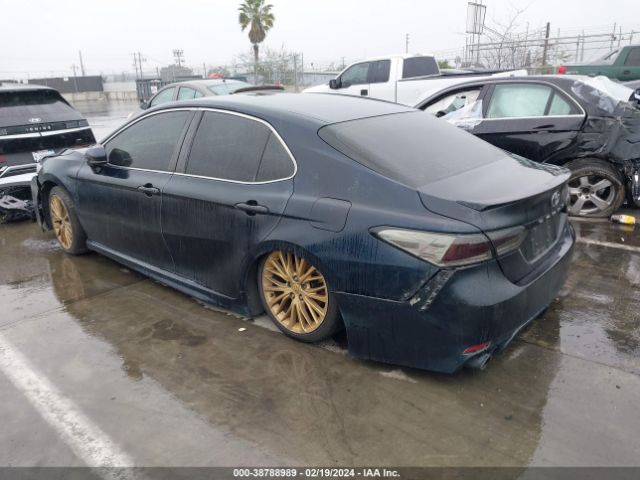 Photo 2 VIN: JTNB11HK6J3030228 - TOYOTA CAMRY 