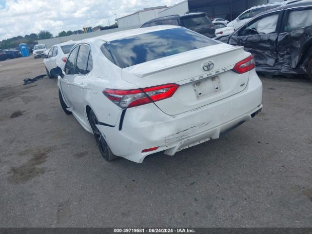 Photo 2 VIN: JTNB11HK6J3031380 - TOYOTA CAMRY 