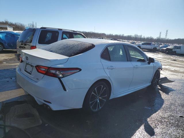 Photo 2 VIN: JTNB11HK6J3045604 - TOYOTA CAMRY L 