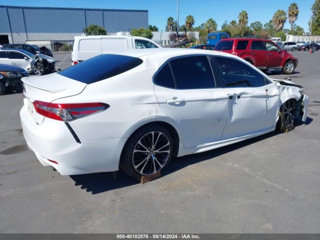 Photo 3 VIN: JTNB11HK6J3050687 - TOYOTA CAMRY 