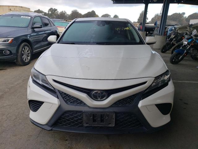 Photo 4 VIN: JTNB11HK7J3003796 - TOYOTA CAMRY L 