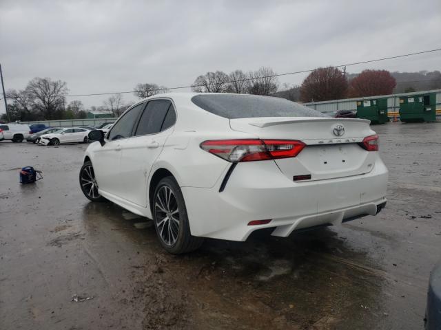 Photo 2 VIN: JTNB11HK7J3015723 - TOYOTA CAMRY L 