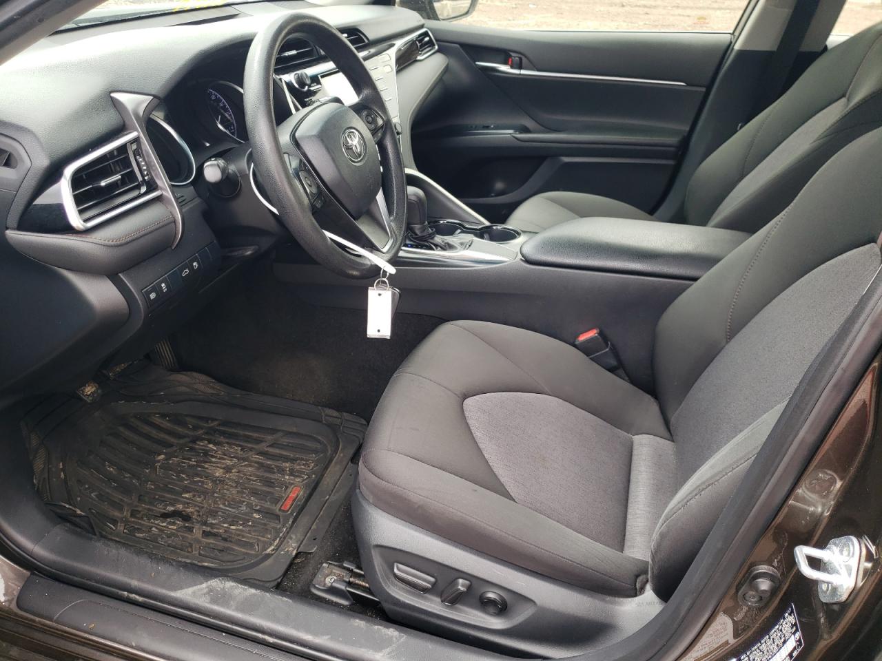 Photo 6 VIN: JTNB11HK7J3031131 - TOYOTA CAMRY 