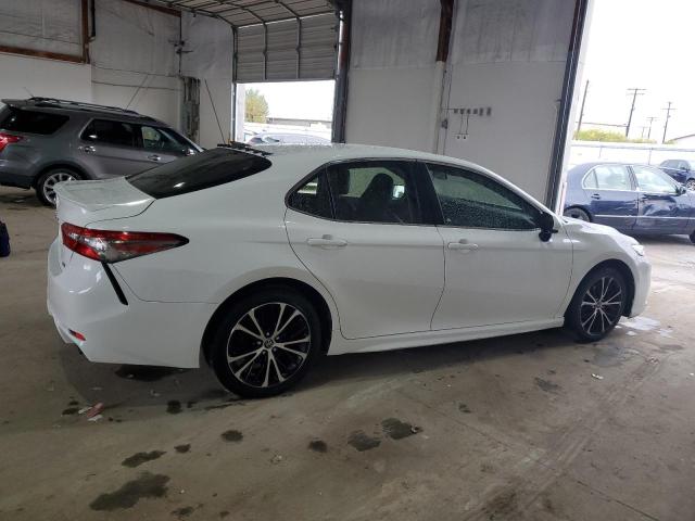 Photo 2 VIN: JTNB11HK7J3031579 - TOYOTA CAMRY 