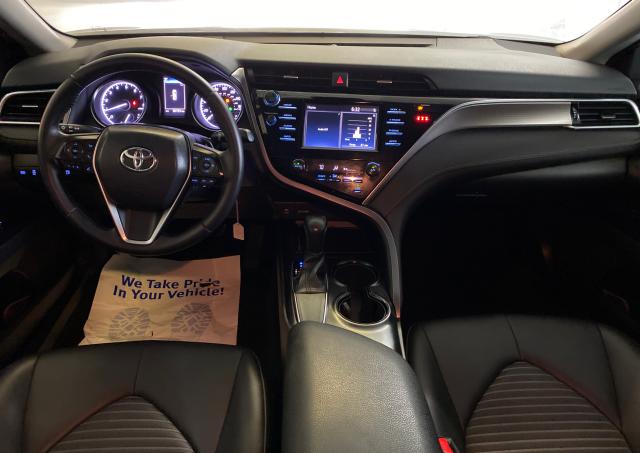 Photo 8 VIN: JTNB11HK8J3010160 - TOYOTA CAMRY L 