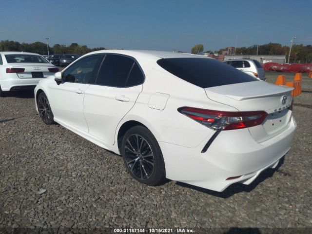 Photo 2 VIN: JTNB11HK8J3010742 - TOYOTA CAMRY 