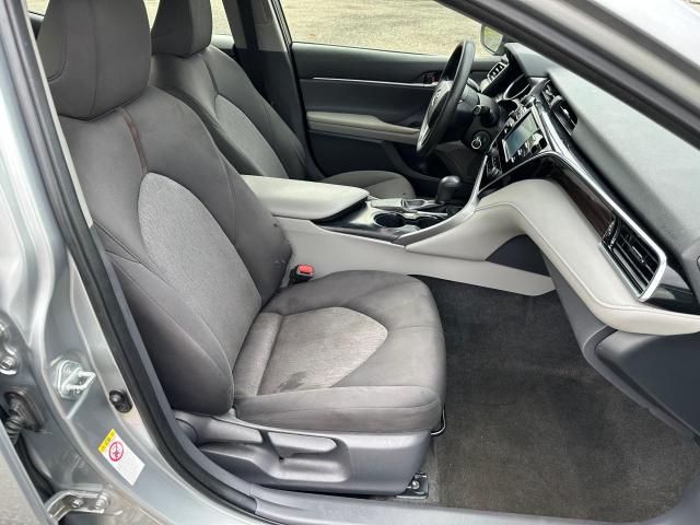 Photo 4 VIN: JTNB11HK8J3024785 - TOYOTA CAMRY L 