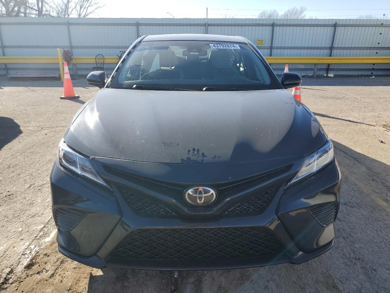 Photo 4 VIN: JTNB11HK8J3033762 - TOYOTA CAMRY 