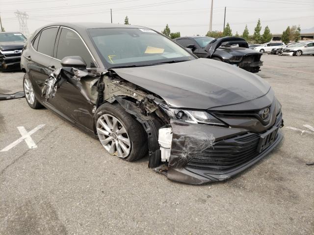 Photo 0 VIN: JTNB11HK8J3037018 - TOYOTA CAMRY L 