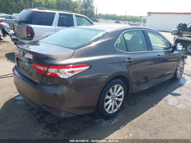 Photo 3 VIN: JTNB11HK8J3040064 - TOYOTA CAMRY 