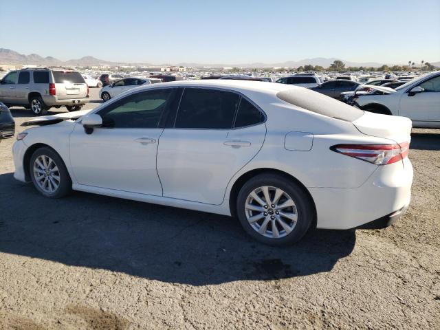 Photo 1 VIN: JTNB11HK8J3043952 - TOYOTA CAMRY L 