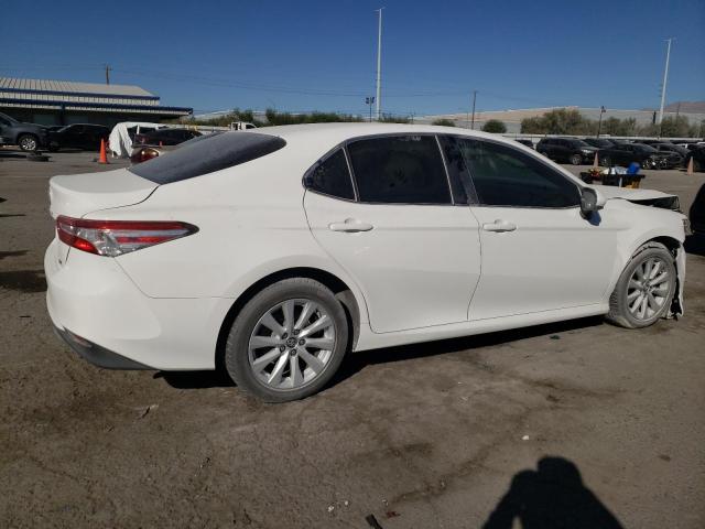 Photo 2 VIN: JTNB11HK8J3043952 - TOYOTA CAMRY L 