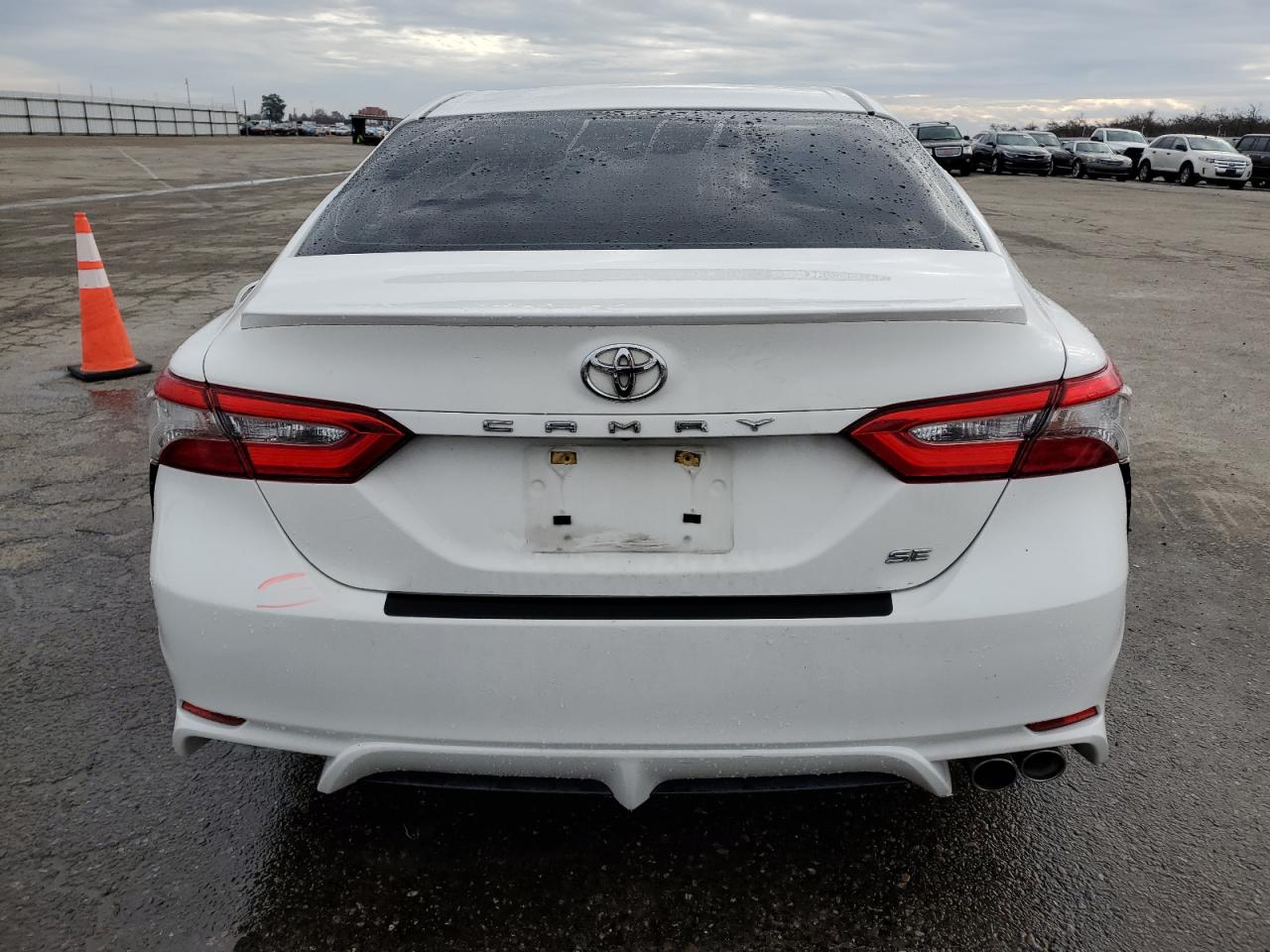 Photo 5 VIN: JTNB11HK8J3061111 - TOYOTA CAMRY 