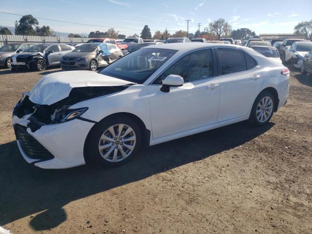 Photo 0 VIN: JTNB11HK8J3063151 - TOYOTA CAMRY 