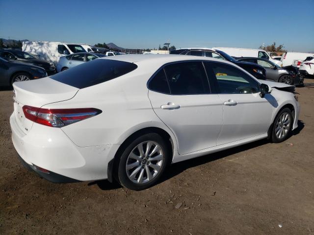 Photo 2 VIN: JTNB11HK8J3063151 - TOYOTA CAMRY 