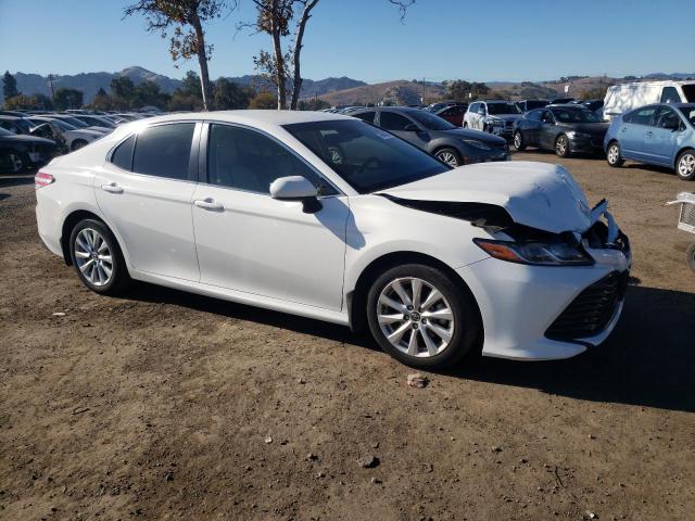 Photo 3 VIN: JTNB11HK8J3063151 - TOYOTA CAMRY 