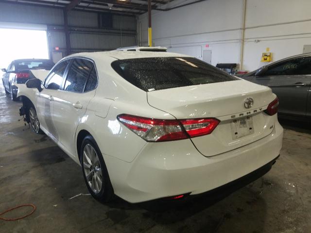 Photo 2 VIN: JTNB11HK8J3068303 - TOYOTA CAMRY L 