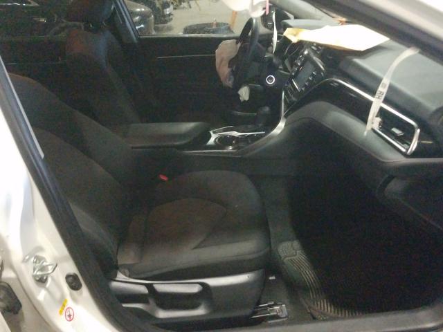 Photo 4 VIN: JTNB11HK8J3068303 - TOYOTA CAMRY L 