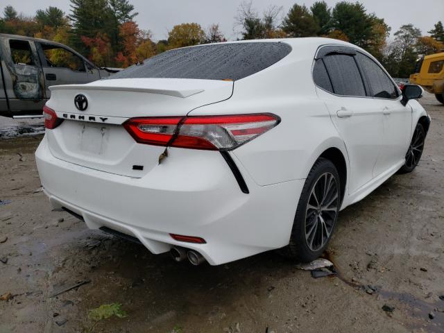 Photo 3 VIN: JTNB11HK9J3000334 - TOYOTA CAMRY L 