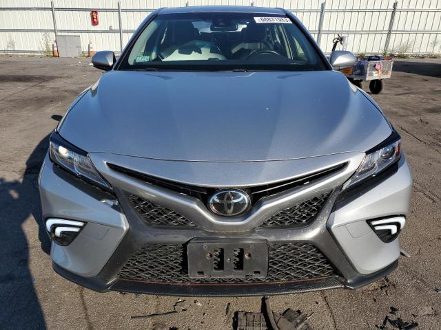 Photo 4 VIN: JTNB11HK9J3011530 - TOYOTA CAMRY 