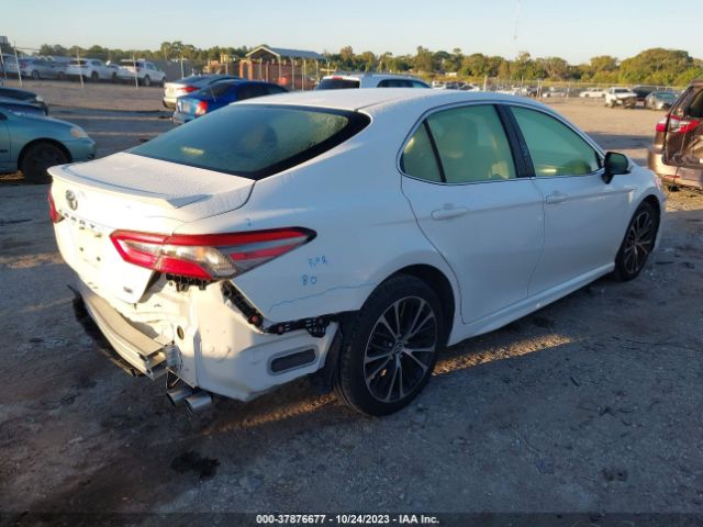 Photo 3 VIN: JTNB11HK9J3020275 - TOYOTA CAMRY 