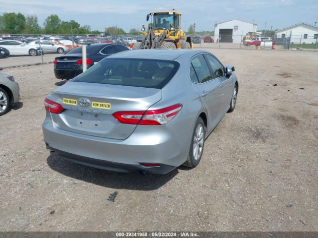 Photo 3 VIN: JTNB11HK9J3024293 - TOYOTA CAMRY 