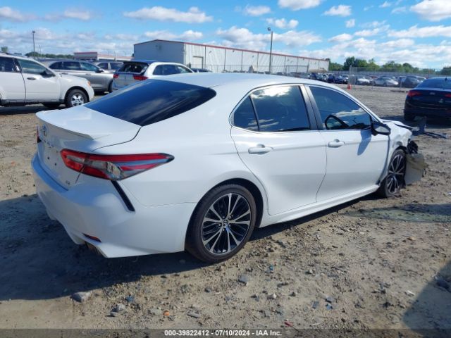 Photo 3 VIN: JTNB11HK9J3028425 - TOYOTA CAMRY 