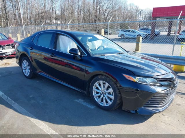 Photo 0 VIN: JTNB11HK9J3032183 - TOYOTA CAMRY 