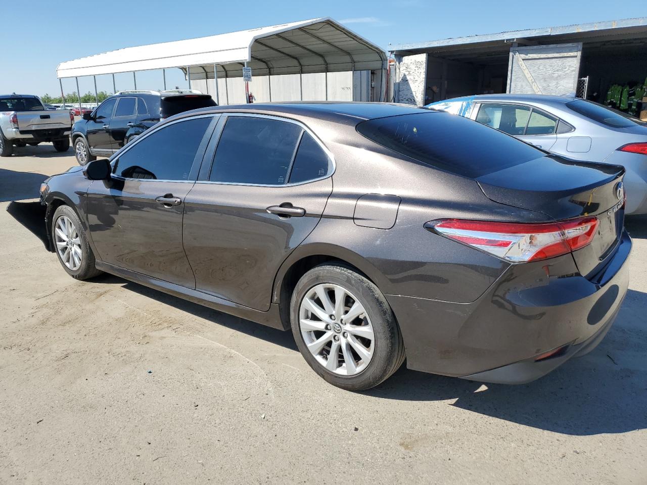 Photo 1 VIN: JTNB11HK9J3039120 - TOYOTA CAMRY 